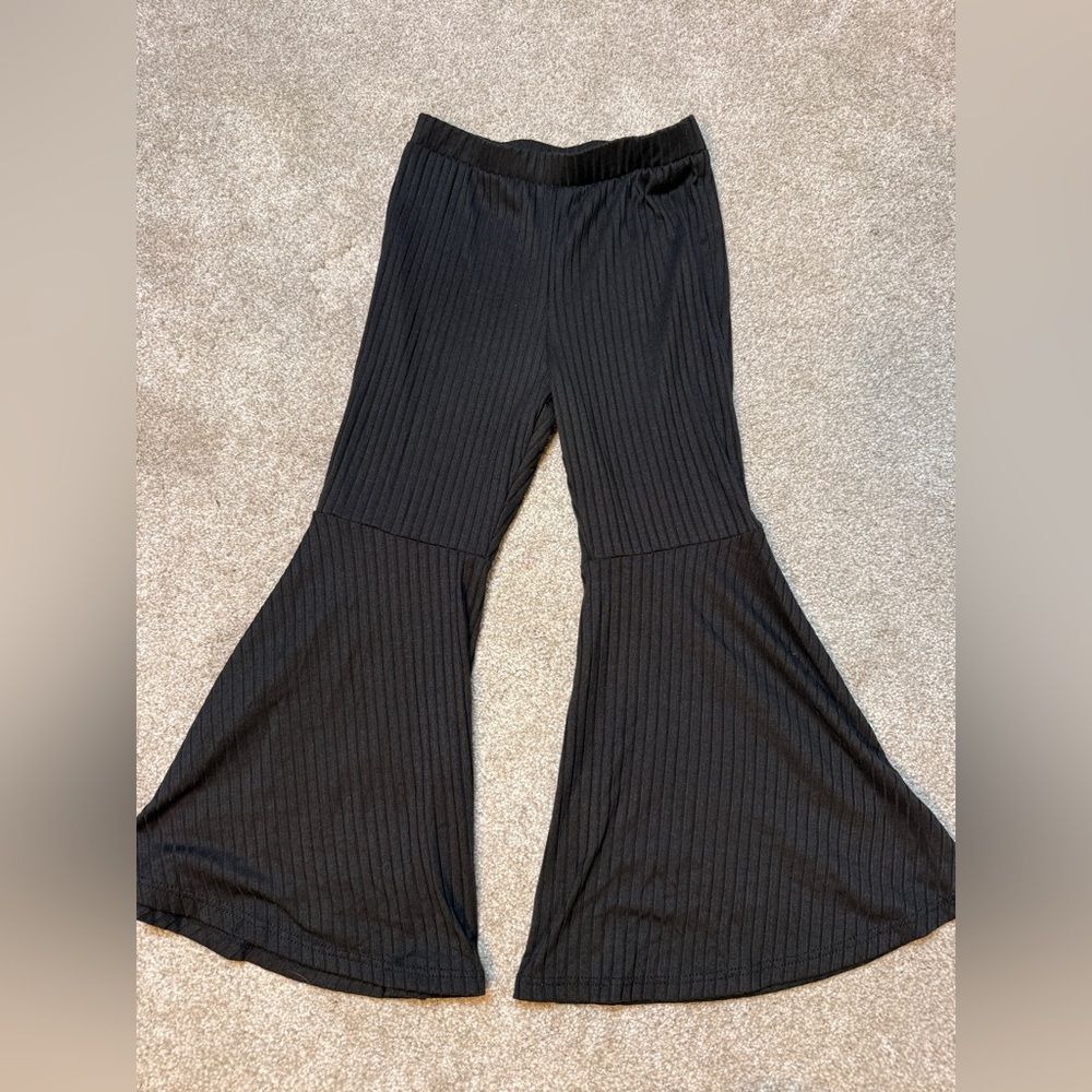 New Nordstrom Originality Girls 6 Black Flared Ribbed Pants